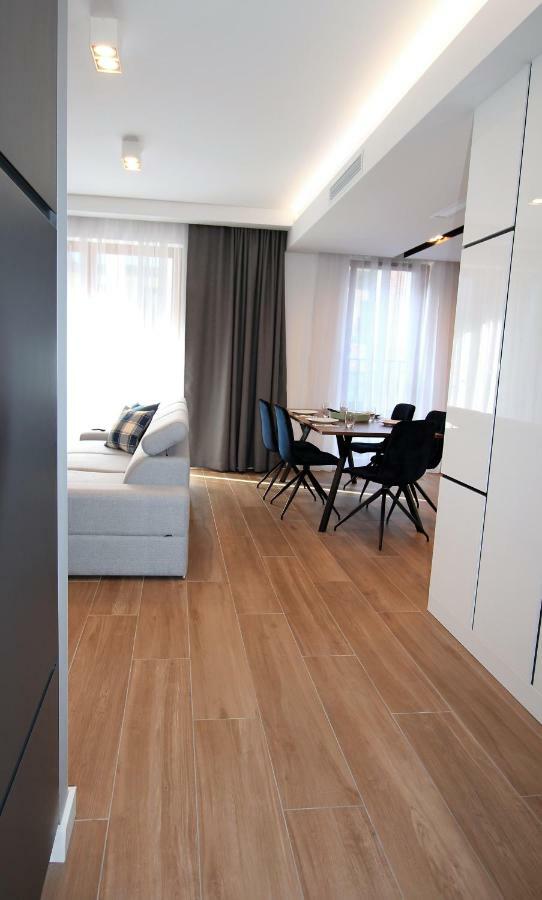 Lubicz Luxury Apartment Красков Екстериор снимка